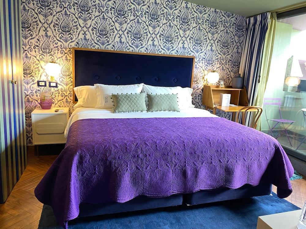 Pug Seal Polanco Anatole France Hotel เม็กซิโกซิตี้ ภายนอก รูปภาพ