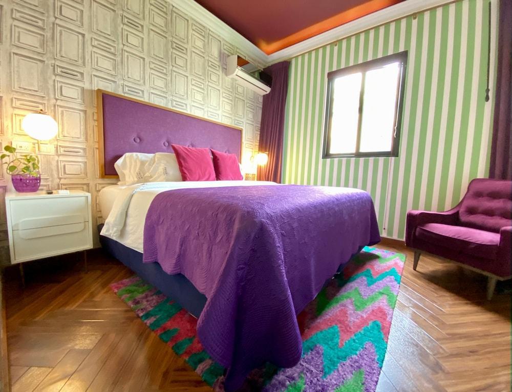 Pug Seal Polanco Anatole France Hotel เม็กซิโกซิตี้ ภายนอก รูปภาพ